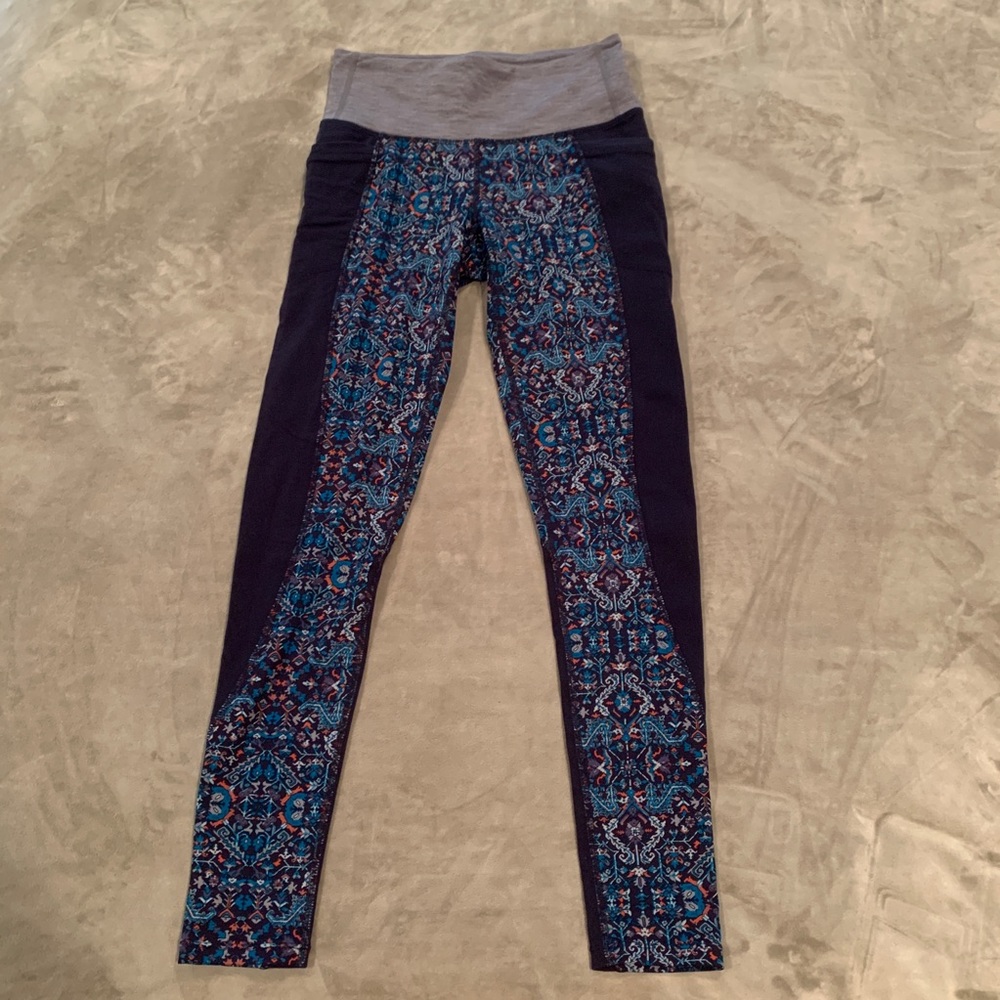Athleta Patterned Leggings